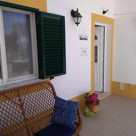 Azimute Guest house *